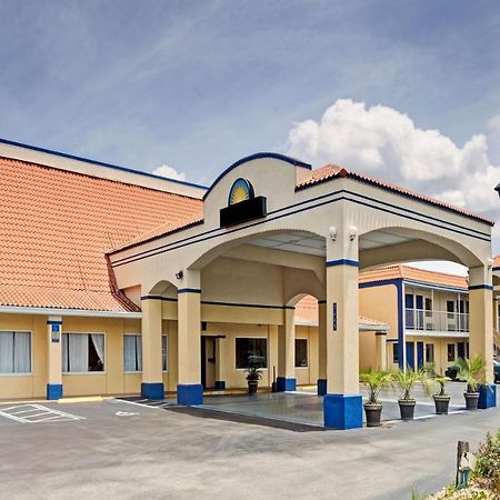 Zen Living Suites Extended Stay - Jacksonville - University Blvd Esterno foto